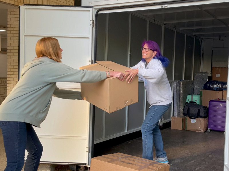 Loading an iCan container for a local move.
